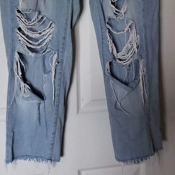 Ankle Capri style Boyfriend Jeans - Picture 2 of 4